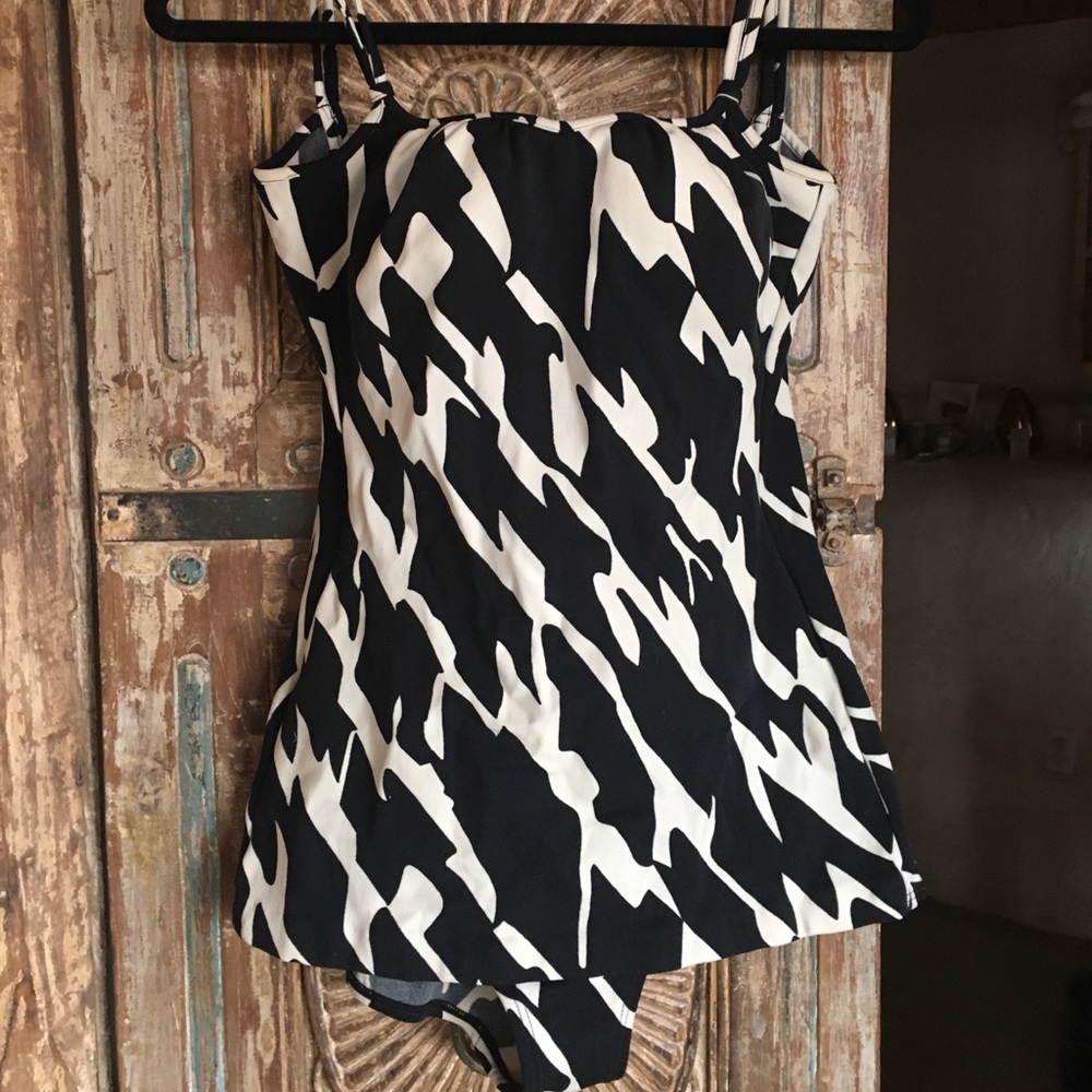 Vintage Jantzen black and white swimsuit